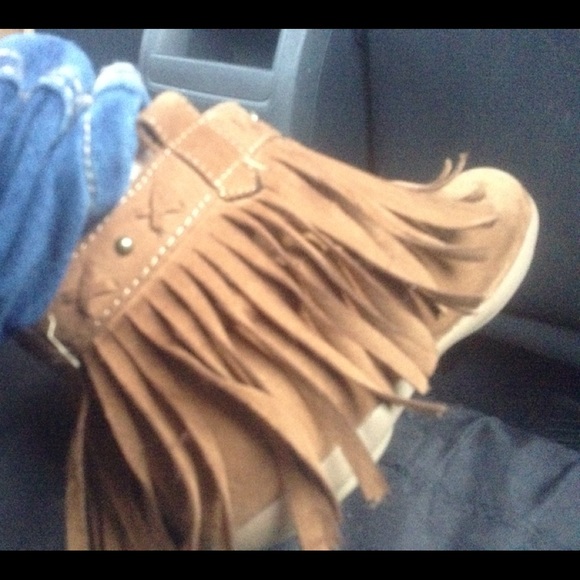 Meet your Posher, Steffi - Picture 1 of 1